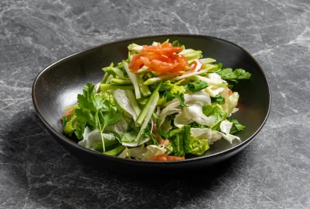 Bahçe Yeşillikleri Salata