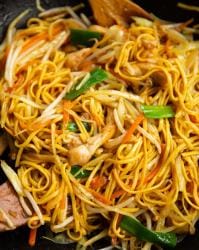 Chicken chow-mein