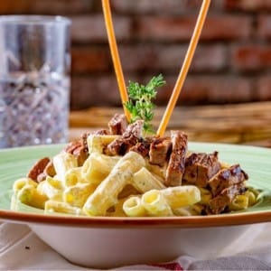 KÖZ PATLICANLI ETLİ RIGATONI