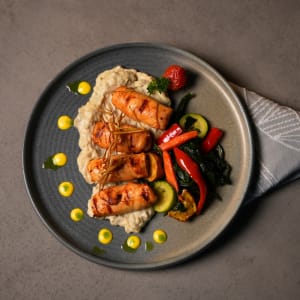 Hellim Chicken Şiş