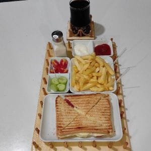 Keyfi Tost, Patates Cips, Kola
