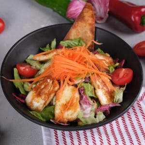 Hellim Peynirli Salata