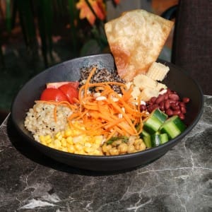 Tahıllı Salata