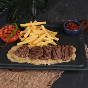 Beğendili Izgara Köfte