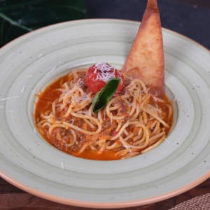 Spagetti Bolonez