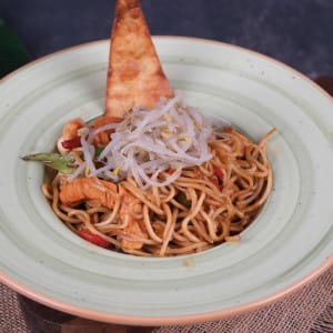 Sebzeli Noodle