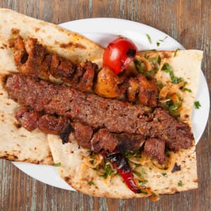 Karışık Izgara (Adana Kebap,Tavuk,Kuşbaşı)